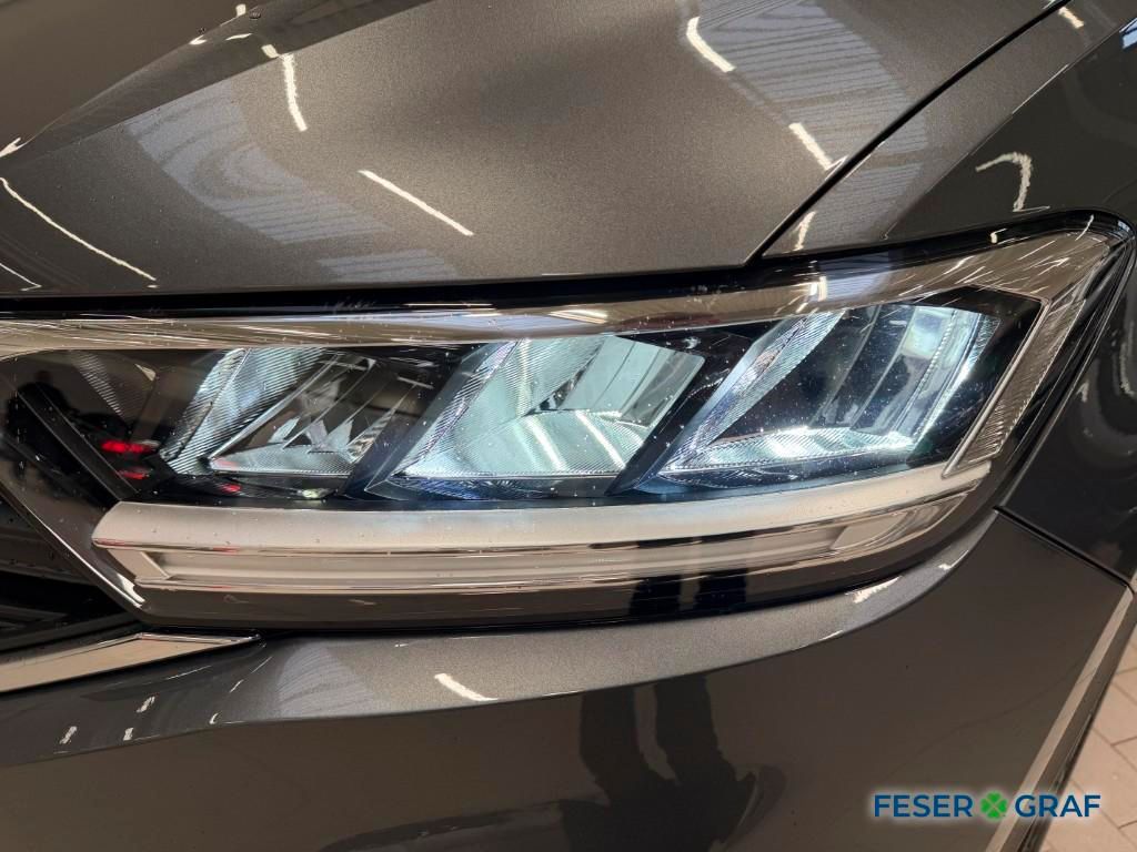 Volkswagen T-Roc - Bild 13