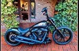 Harley-Davidson Softail Breakout Komplettumbau 280er,126 PS
