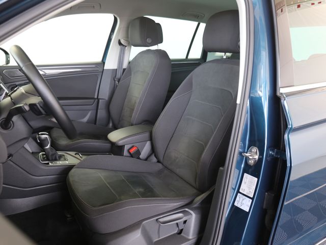 Volkswagen Tiguan DSG ELEGANCE LED MATRIX IQ ACC KAMERA