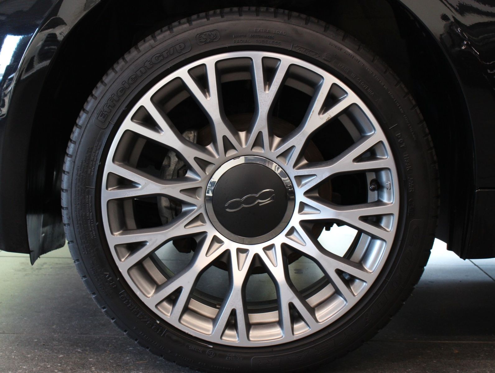 Fahrzeugabbildung Fiat 500C 1.2 8V Mirror Edition Cabrio Aut.*CarPlay