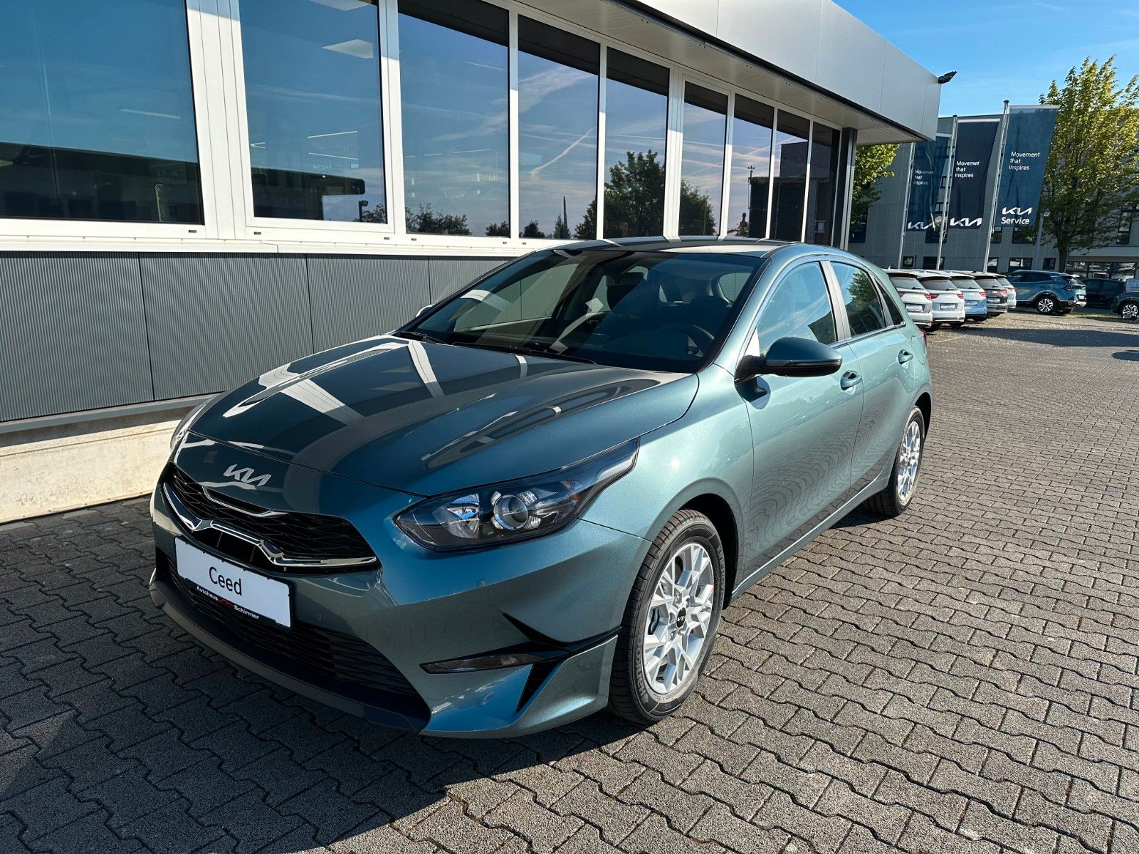 Fahrzeugabbildung Kia cee'd / Ceed 1.0 T-GDI Ultimate Edition MT