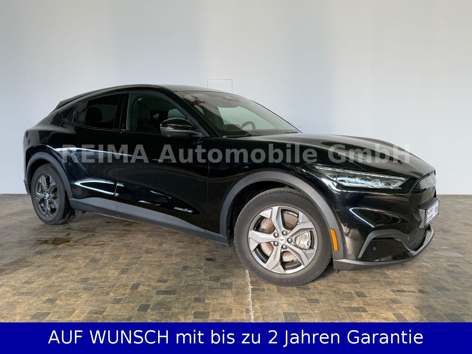 Fahrzeugabbildung Ford Mustang Mach-E , Pano, B&O, LED, ACC,