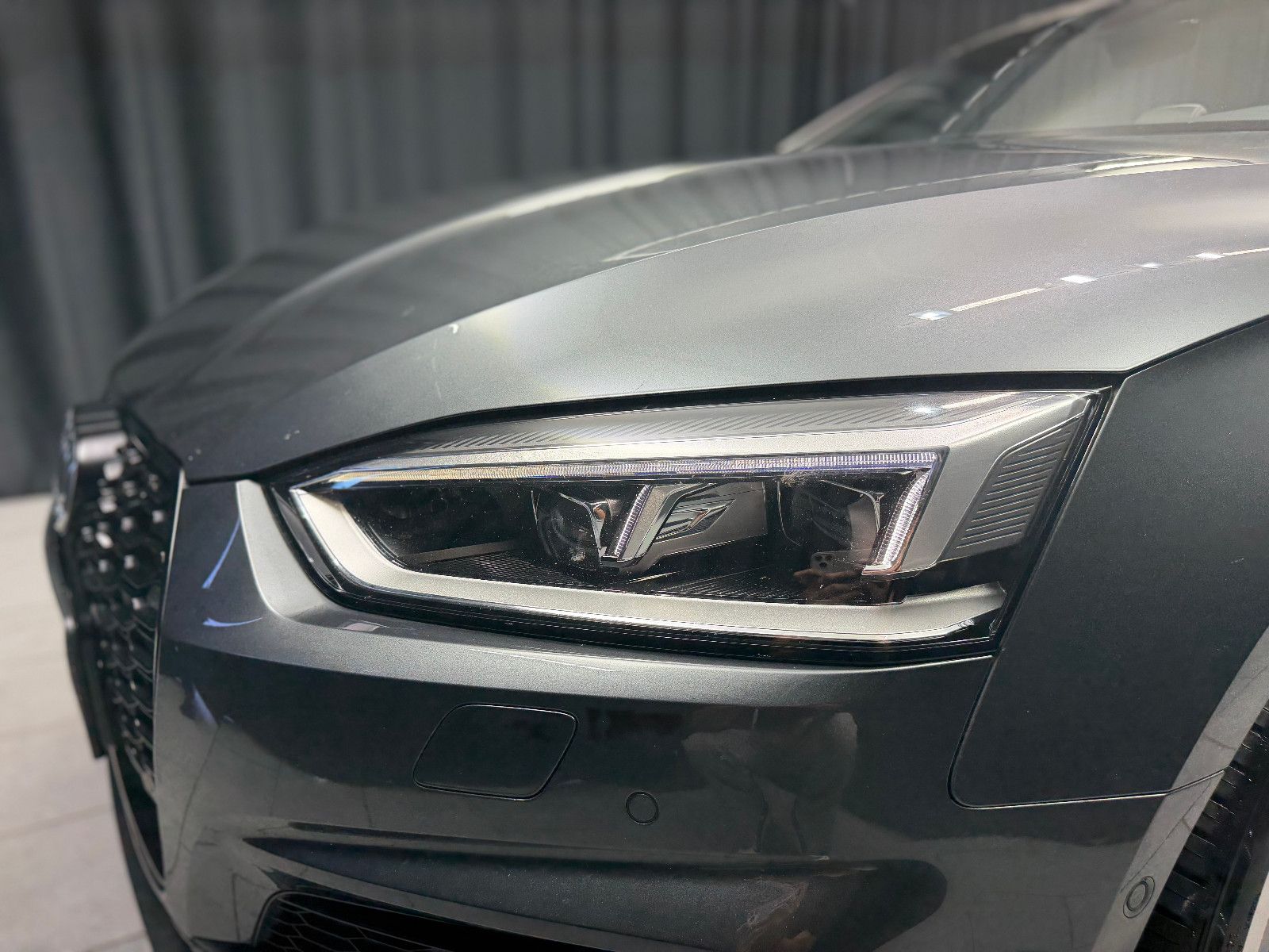 Fahrzeugabbildung Audi A5 Cabriolet S-LineB&O|MASSAGE|RS-SITZE|360°