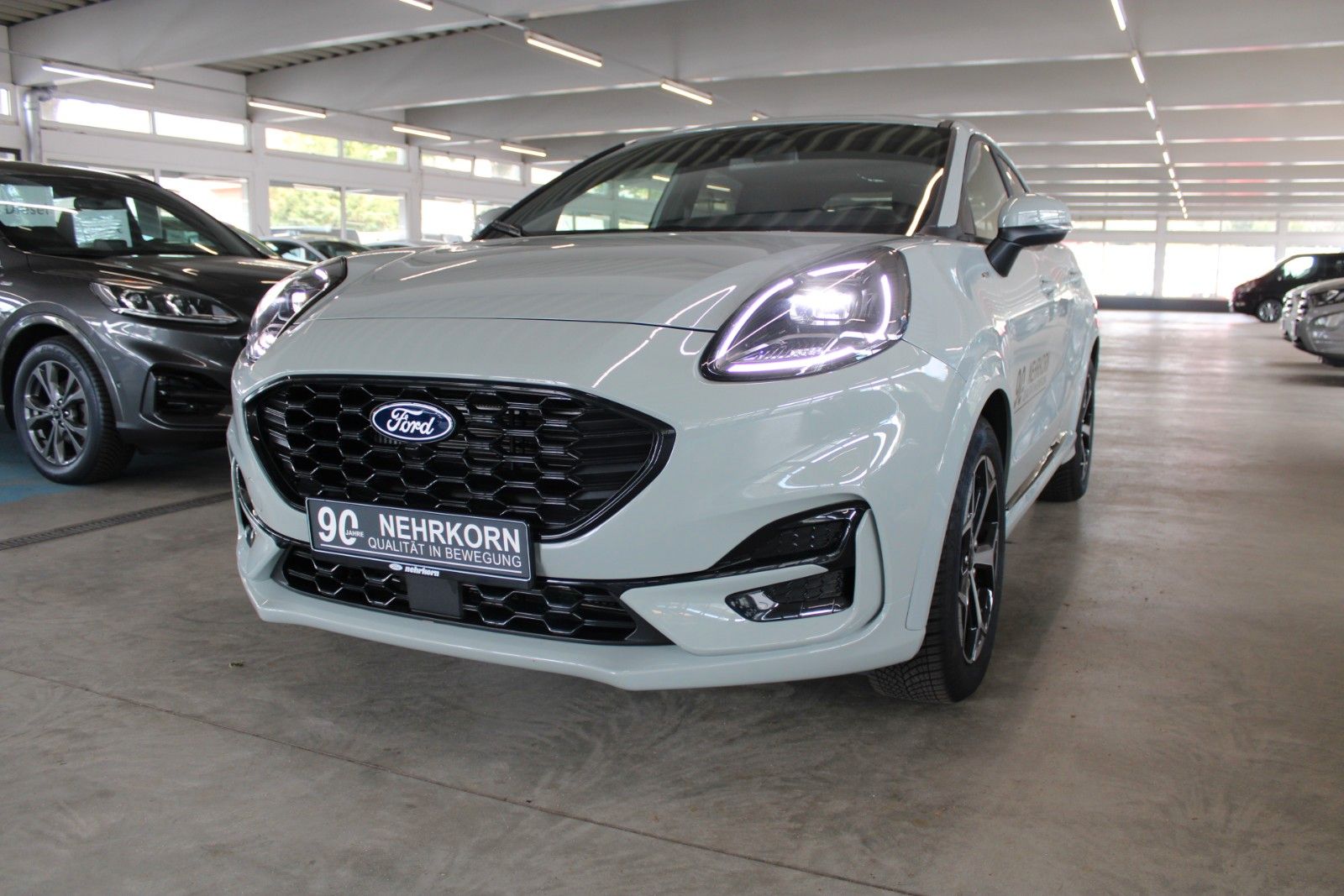 Fahrzeugabbildung Ford Puma MHEV ST-Line LED NAVI WinterPaket CAM
