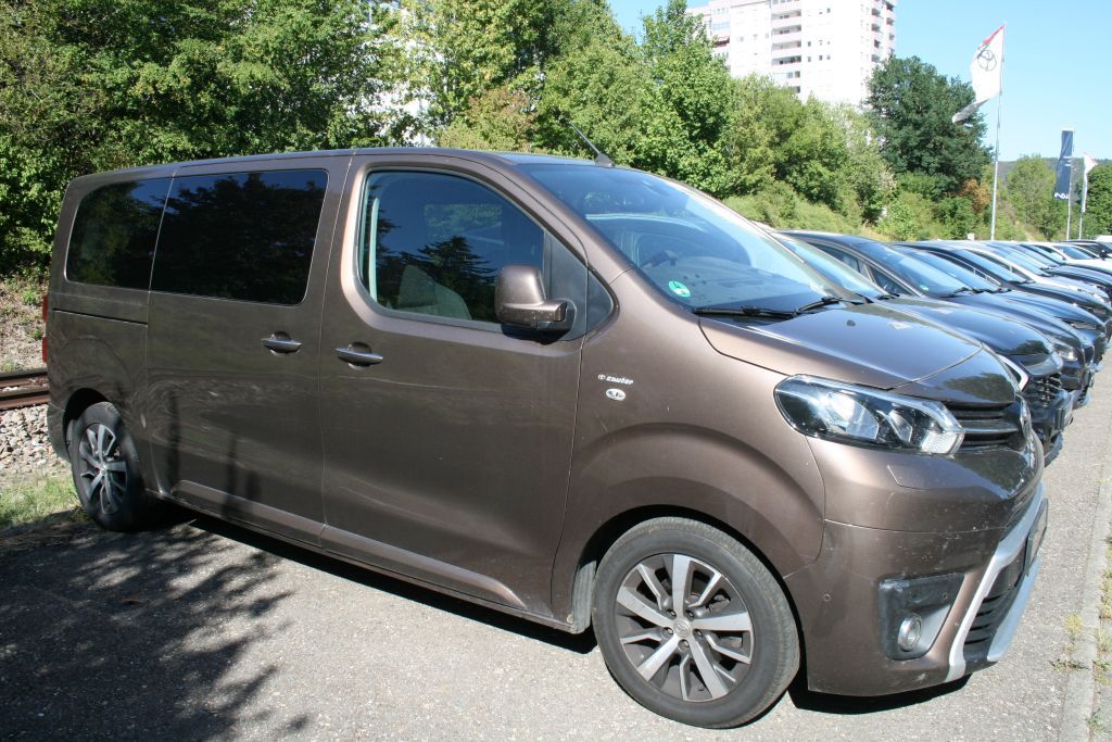 Image of Toyota Proace (Verso)