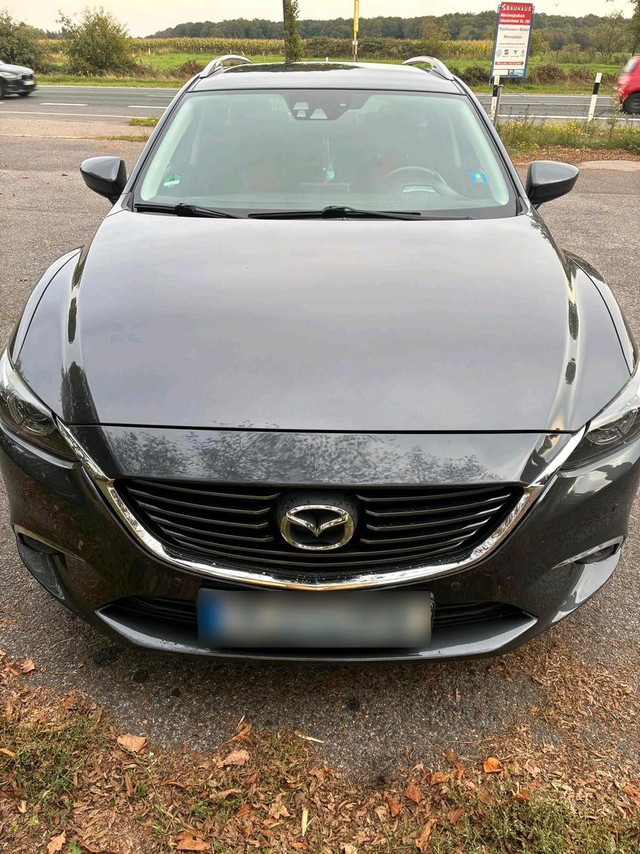 Mazda 6 2015 — вигляд ззаду