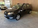 Dacia Sandero II Stepway Prestige [NAVI][AHK] - Dacia Sandero: Kleinwagen