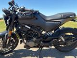 Husqvarna Svartpilen 125 - HUSQVARNA 125