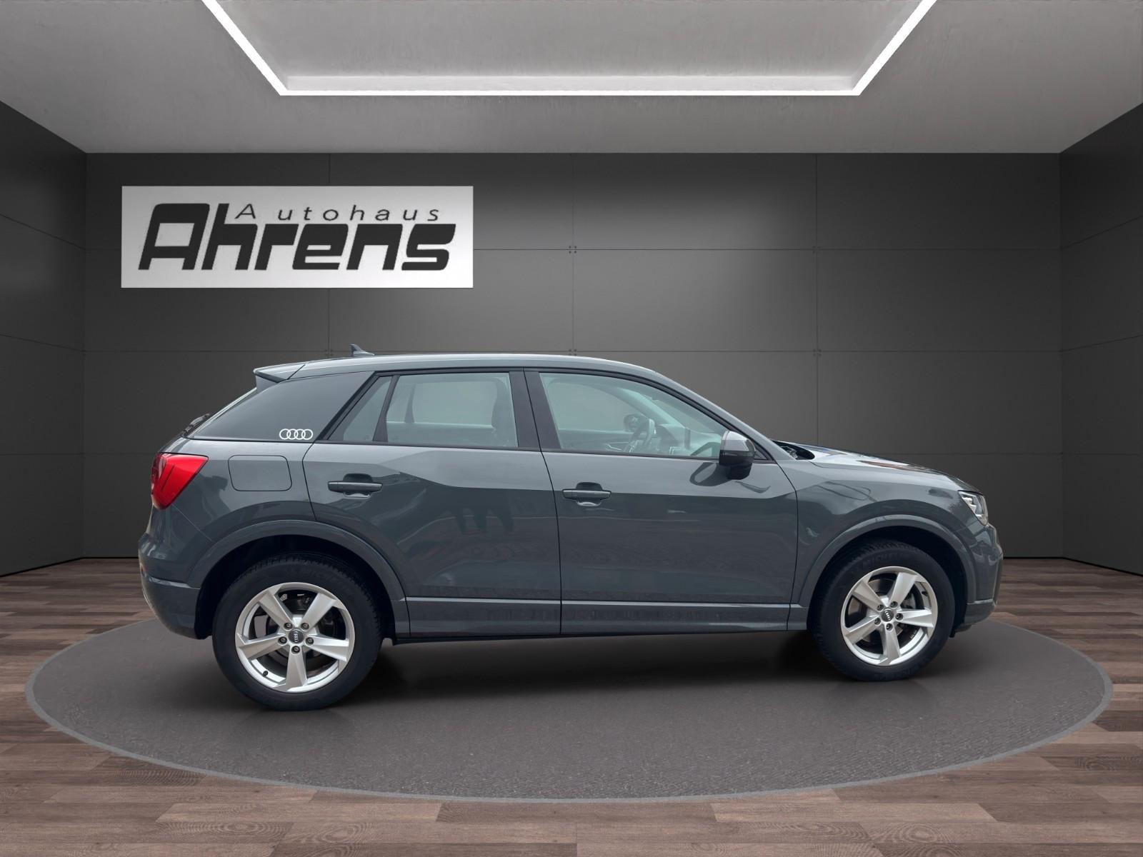 Audi Q2 1.4 TFSI sport *AHK-SHZ-GRA*