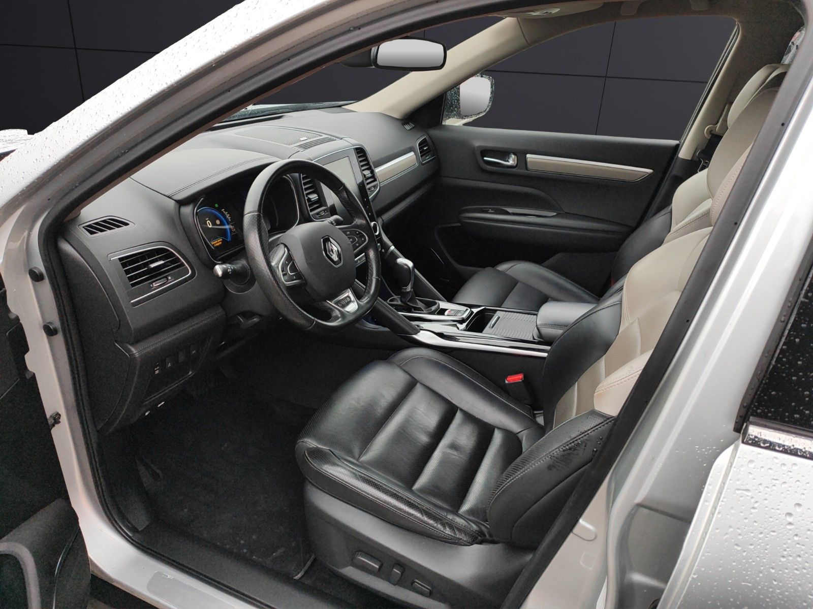 Fahrzeugabbildung Renault Koleos 4x4 LED/Pano/PDC/Kamera/Leder