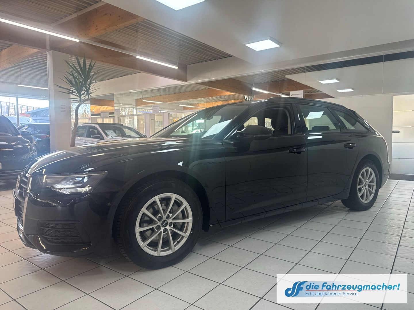 Fahrzeugabbildung Audi A6 Avant 40 TDI Navi LED ACC El. Heckklappe Mehr