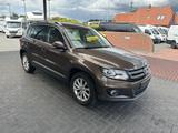 Volkswagen Tiguan 2,0 TDi +AHK schwenkbar+Sitzheizung+Parkt - Volkswagen Tiguan aus 2012: TDI