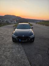 BMW 340i Touring M Sport Scheckheft - BMW 340 mit Benzin-Antrieb: Schwarz, Kombi