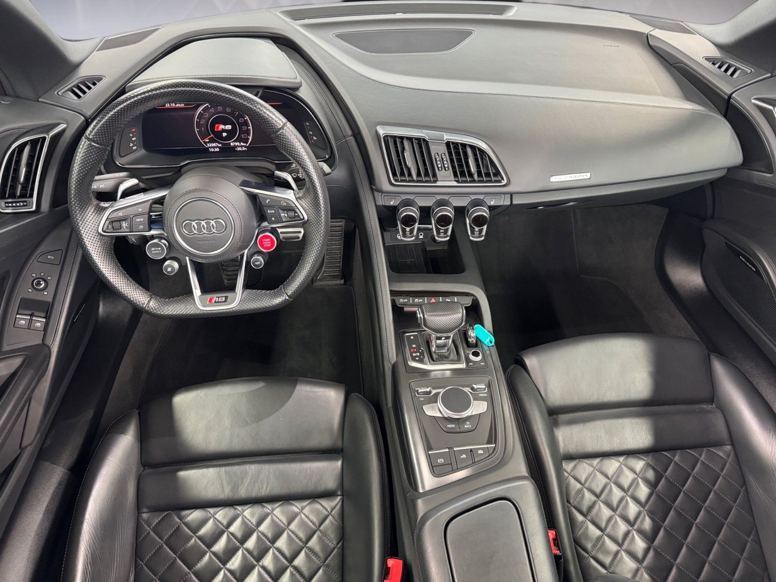 Fahrzeugabbildung Audi R8 Spyder 5.2 FSI quattro performance*B&O*KAMERA
