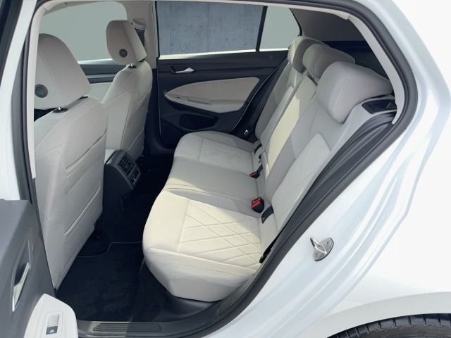 Volkswagen Golf - Bild 12