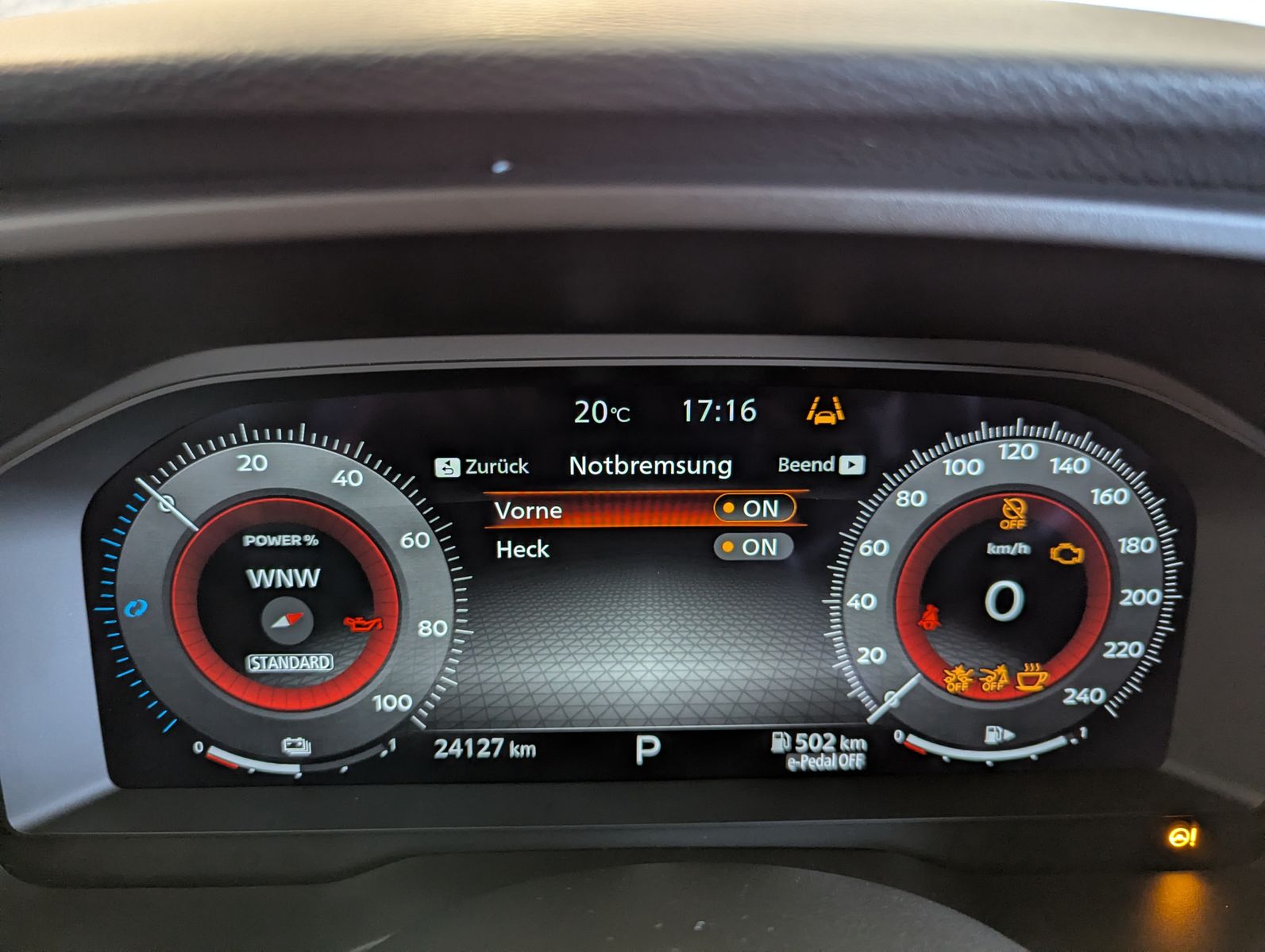 Fahrzeugabbildung Nissan X-Trail 1.5 e-Power e-4 Tekna Bose HUD LED+ 20"