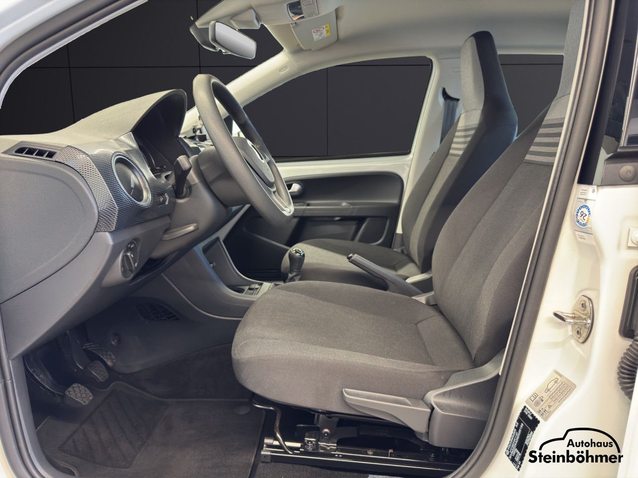 Volkswagen up! - Bild 14