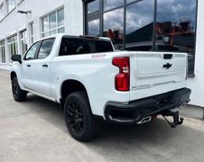 CHEVROLET Silverado 1500 Crew Cab Trail Boss 6.2l V8