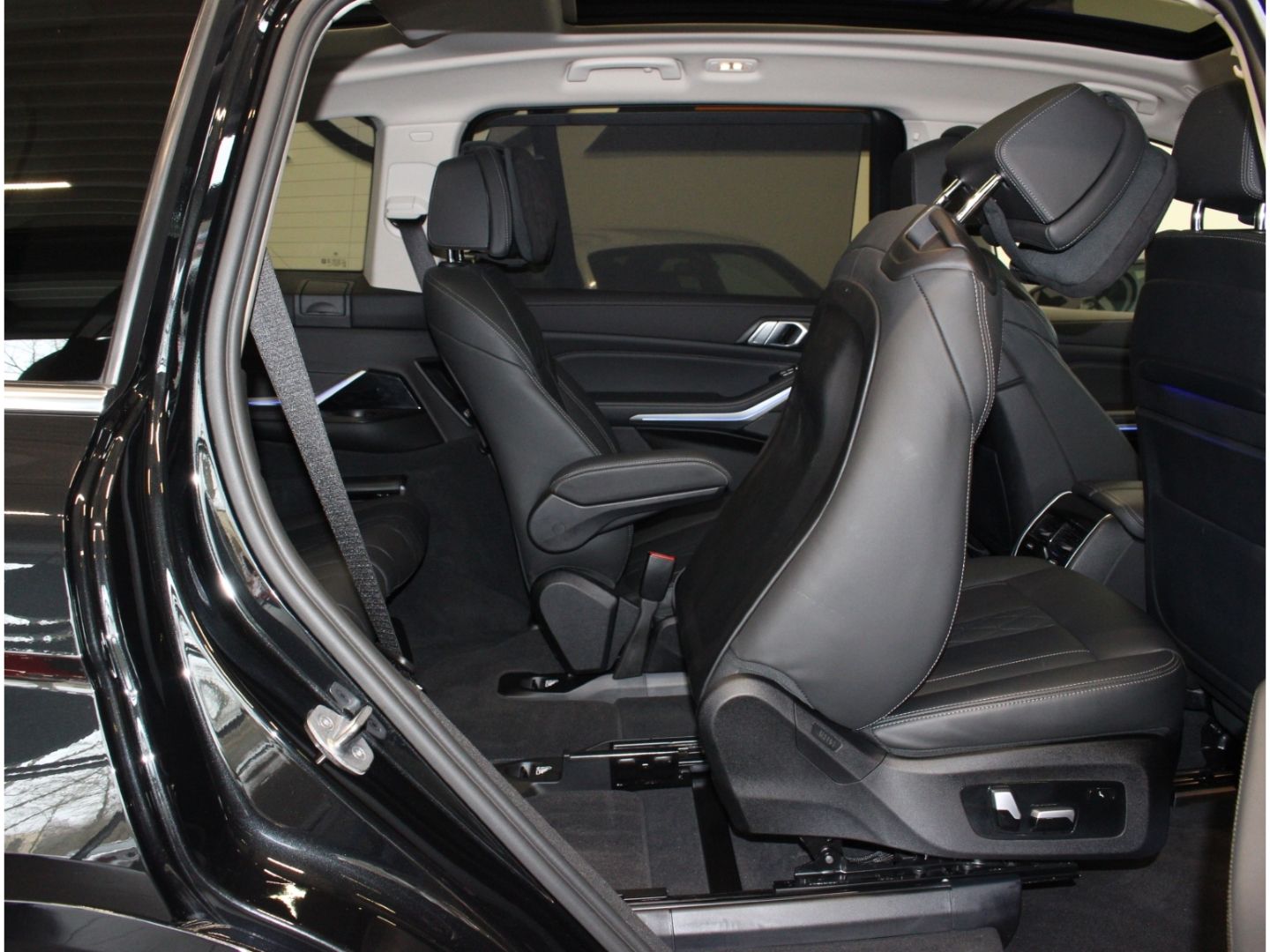 Fahrzeugabbildung BMW X7 xDrive 40 d Design Pure Excellence*Skylounge