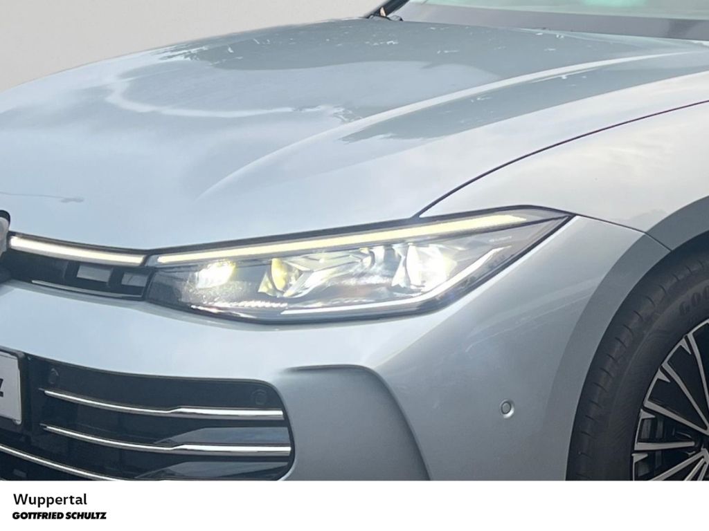 Volkswagen Passat Variant 2.0 TDI DSG 4M NAVI AHK DCC KAM A foto 5