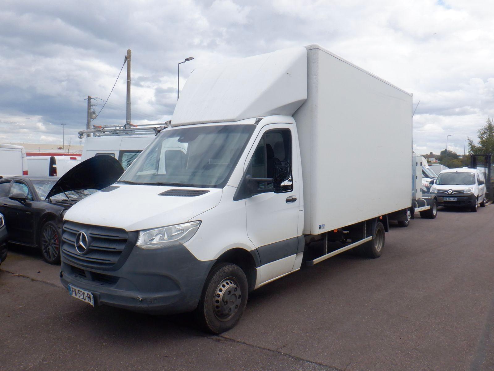 Mercedes-Benz Sprinter III 514 CDI BOX 20M3 RWD