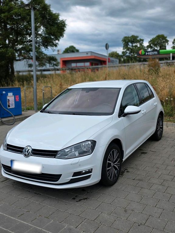 Image of Volkswagen Golf
