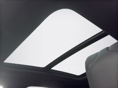 Fahrzeugabbildung DS Automobiles DS7 Crossback E-Tense 225 Performance Line