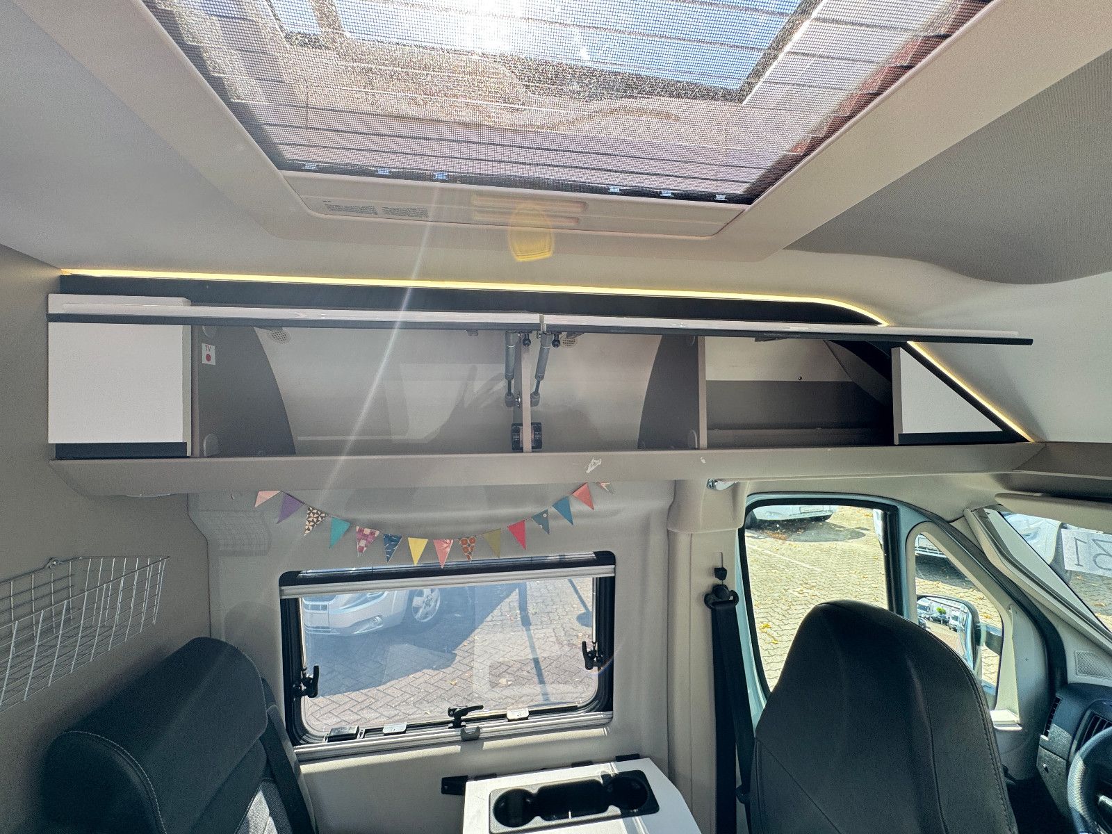 Fahrzeugabbildung Adria TWIN 540 SP PLUS FIAT DUCATO VOLLAUSTATTUNG 1H