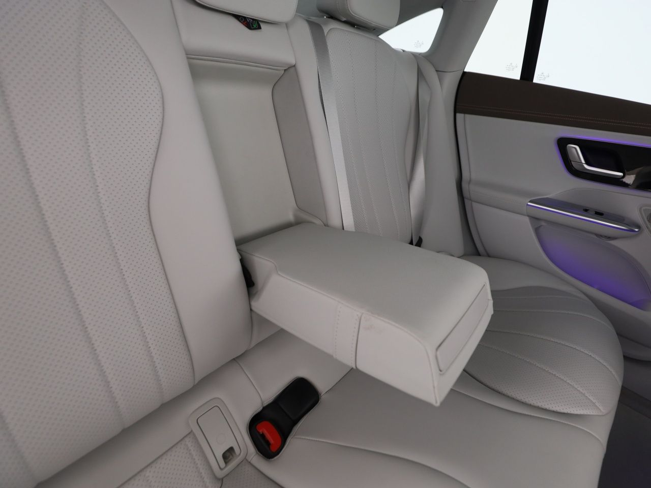Mercedes-Benz EQE 300 AMG Advanced 19'' Night Distr foto 21