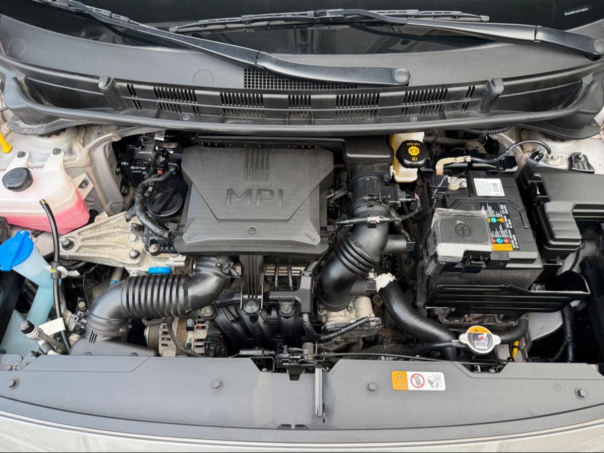 Hyundai i10 1.0 Connect & Go/Apple CarPlay-NAVI/KAMERA