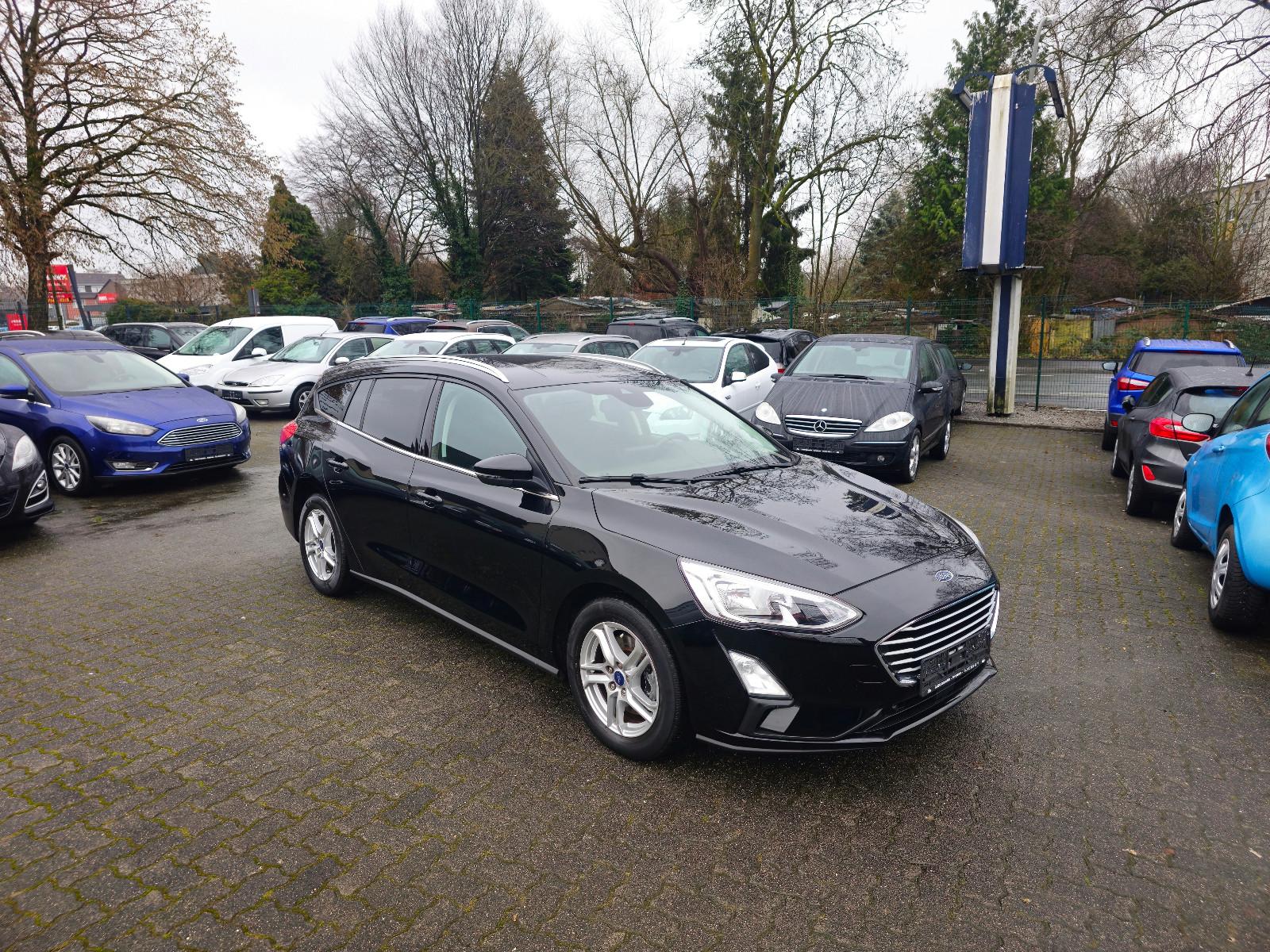 Ford Focus Cool & Connect Keyless-Go*Navi*Tempomat