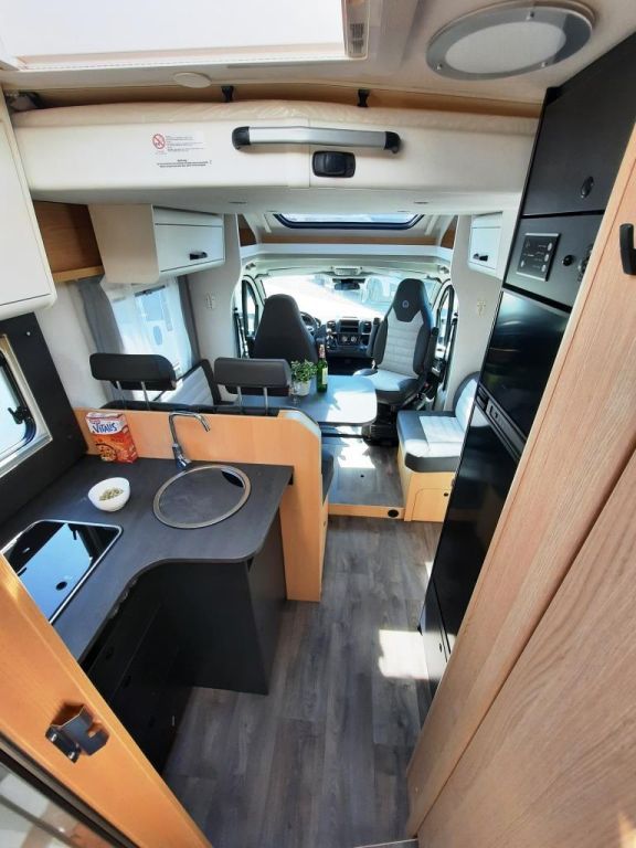 Fahrzeugabbildung Sunlight T 68 Adventure Edition Verfüg./Sparen Sie 4.411,