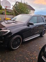 Mercedes-Benz AMG Line Exterieur/ AMG Sportpaket Exterieur - gebrauchte Mercedes-Benz ML 350 aus dem Jahr 2013