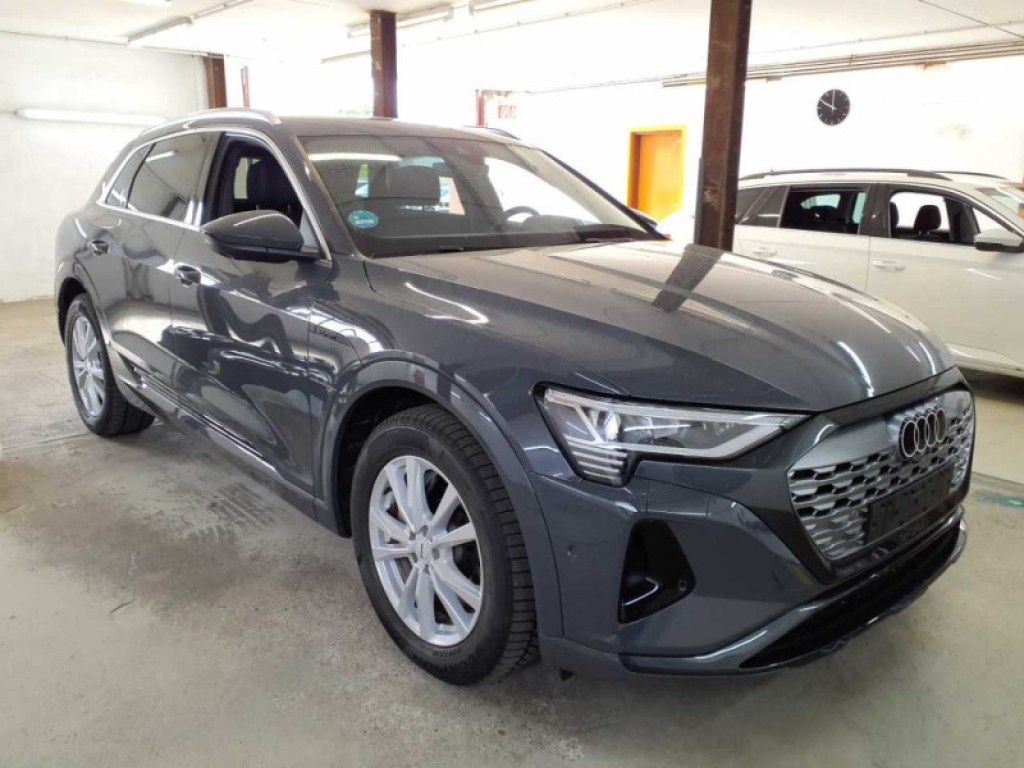 Audi Q8 e-tron
