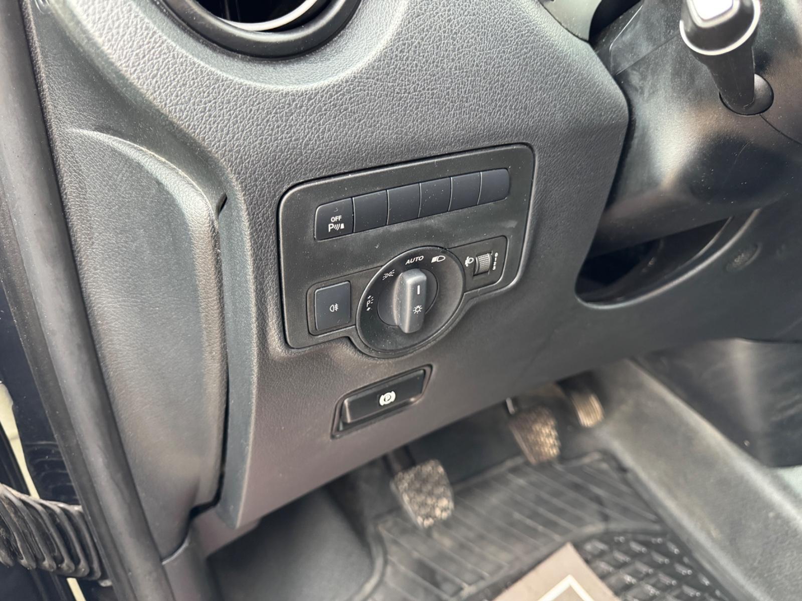 Mercedes-Benz Vito Kasten 114 CDI RWD lang *Navi-AHK-SHZ*
