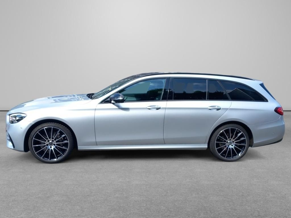 Fahrzeugabbildung Mercedes-Benz E 400 d 4MATIC T-Modell AMG*Nav*HUD*PDC*LED*360°