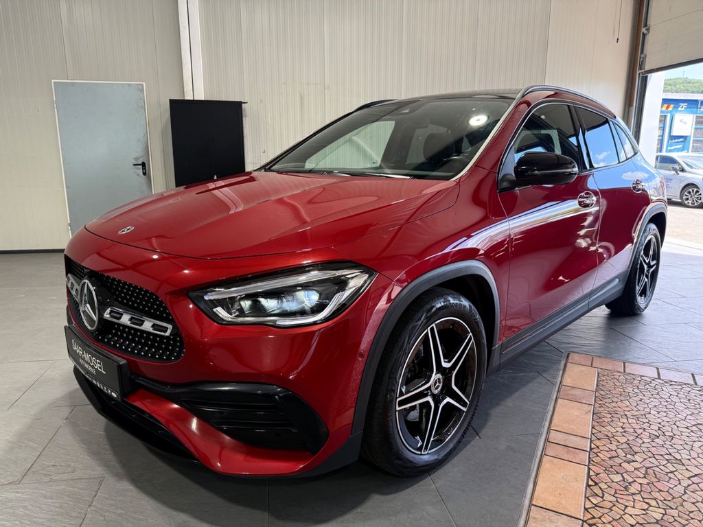 Mercedes-Benz GLA 220