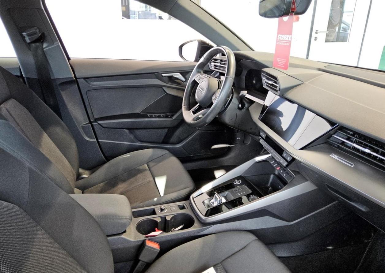 Audi A3 Limousine 30 TFSI S tronic advanced Navi LED, миниатюра 5