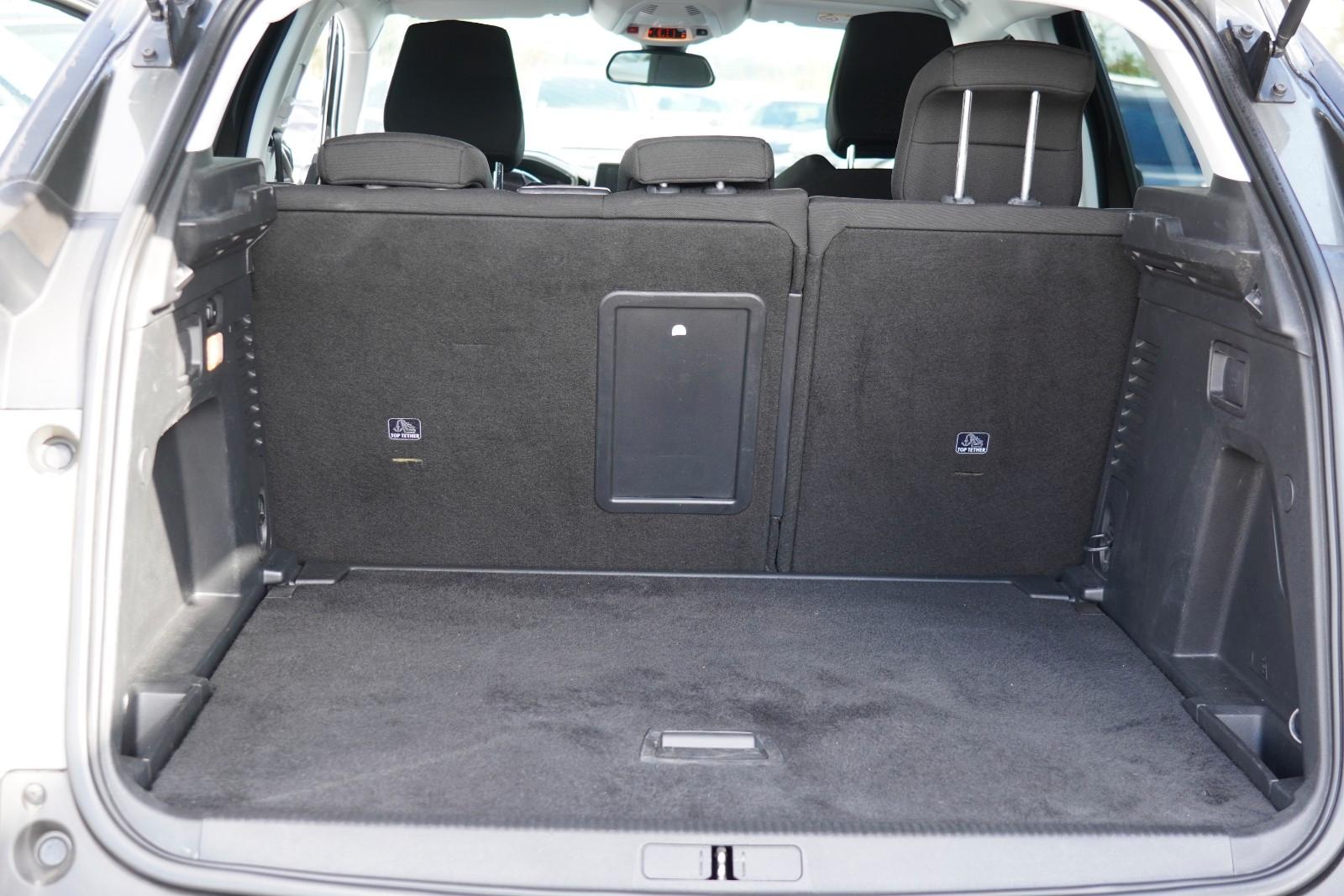 Peugeot 3008 Active MIT 3 JAHREN GARANTIE !!!