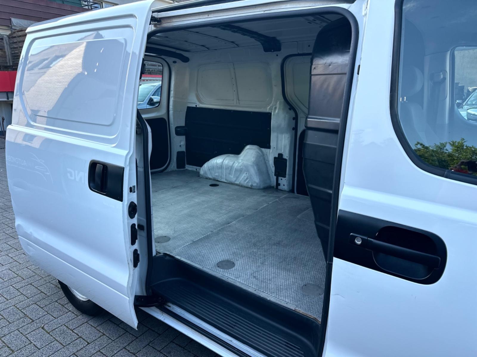 Hyundai H-1 KASTEN H1 STAREX *KLIMA*EFH*2xSCHIEBETÜR*