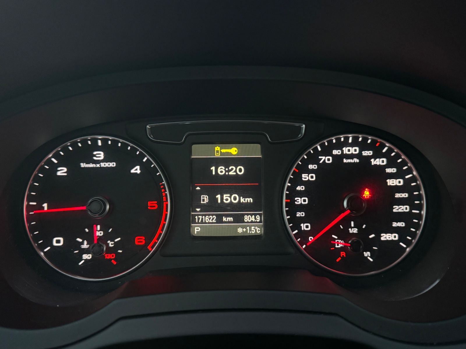 Fahrzeugabbildung Audi Q3 2.0 TDI Quattro S DSG*XENON*LED*TEMPO*AHK