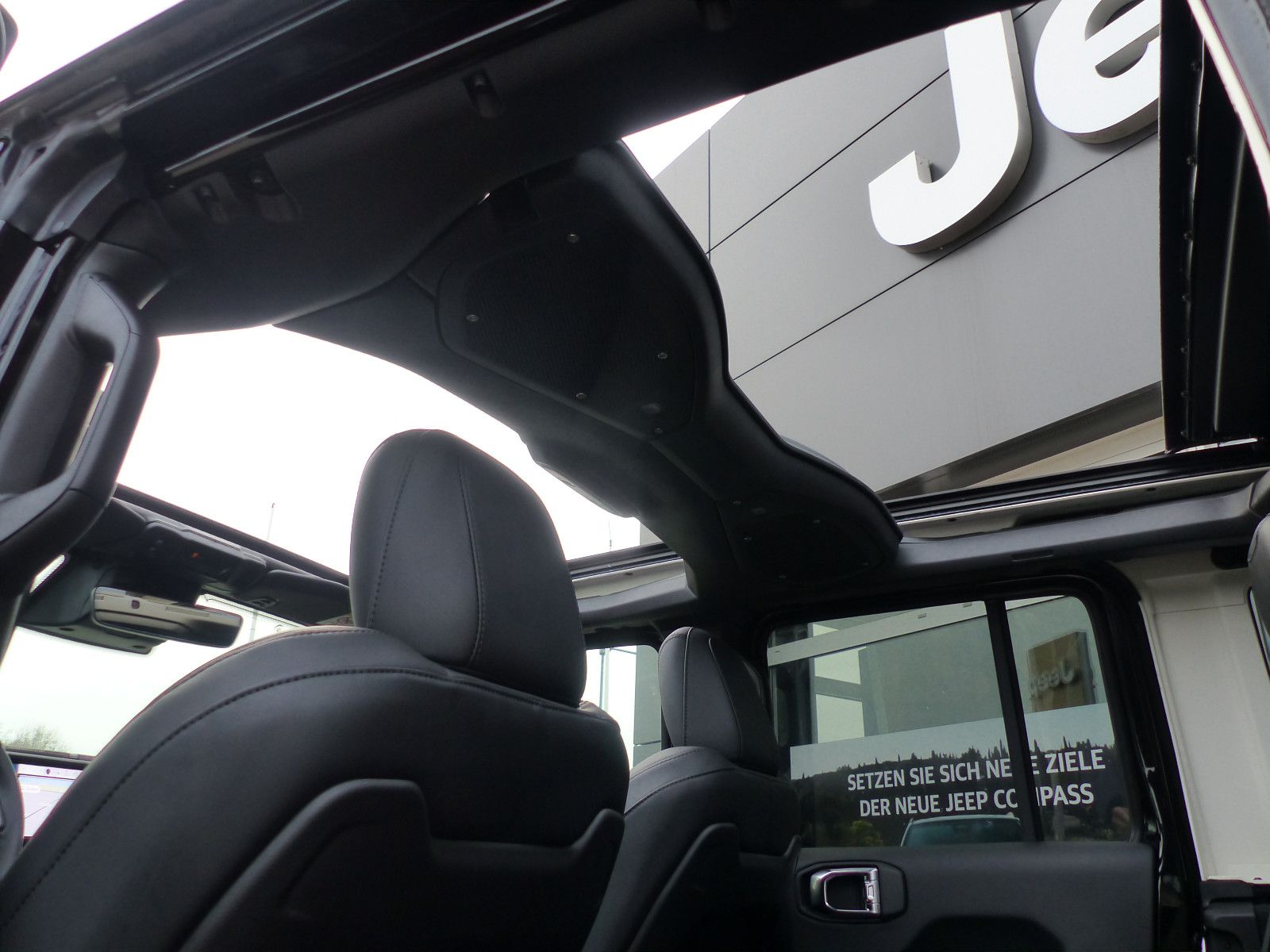 Jeep Wrangler - Bild 24