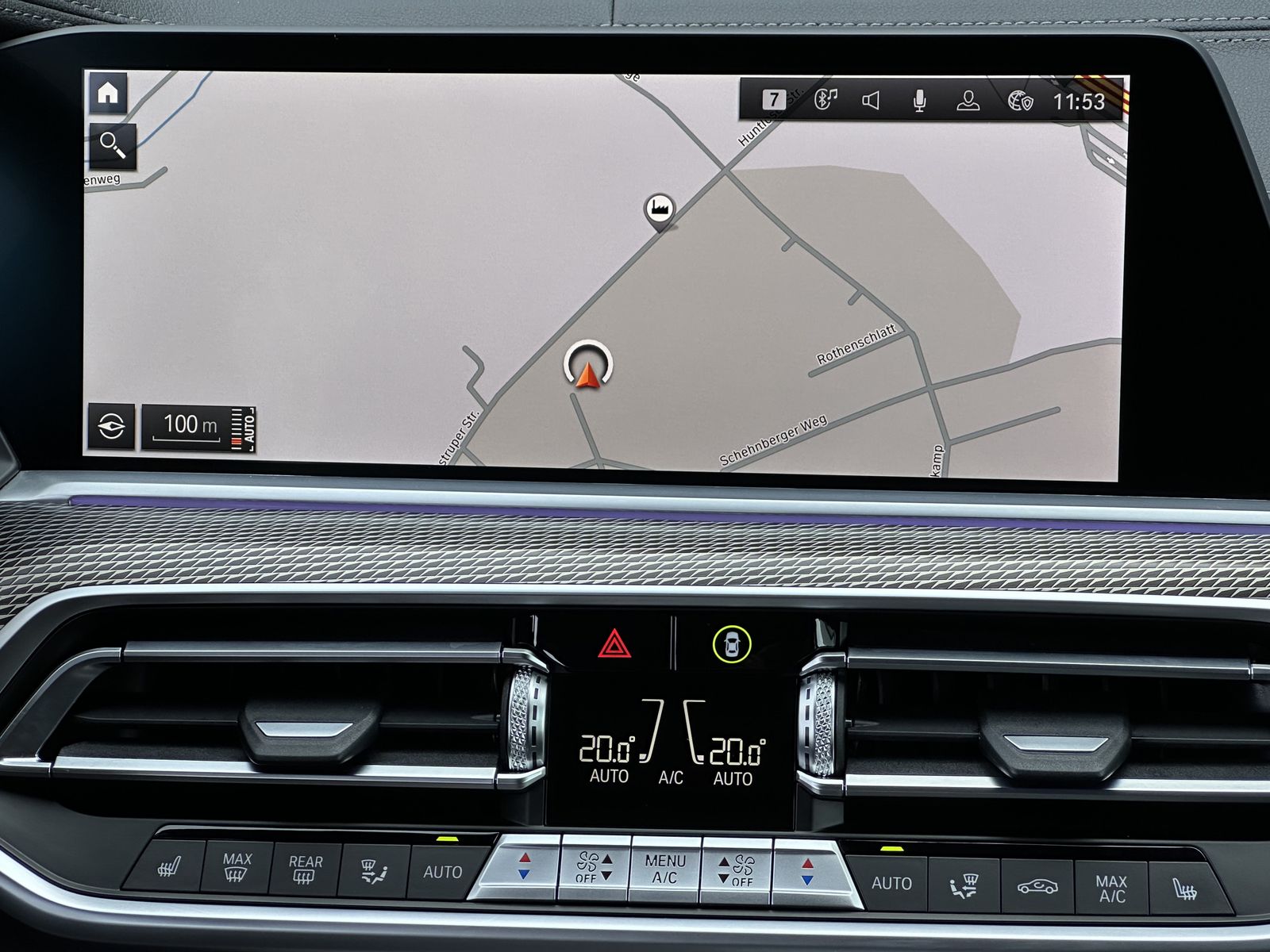 Fahrzeugabbildung BMW X5 xDrive30d M-Sport NAV+LED+AHK+360°+21ZOLL+PP