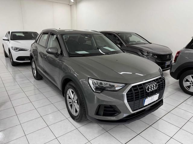 Image of Audi Q3