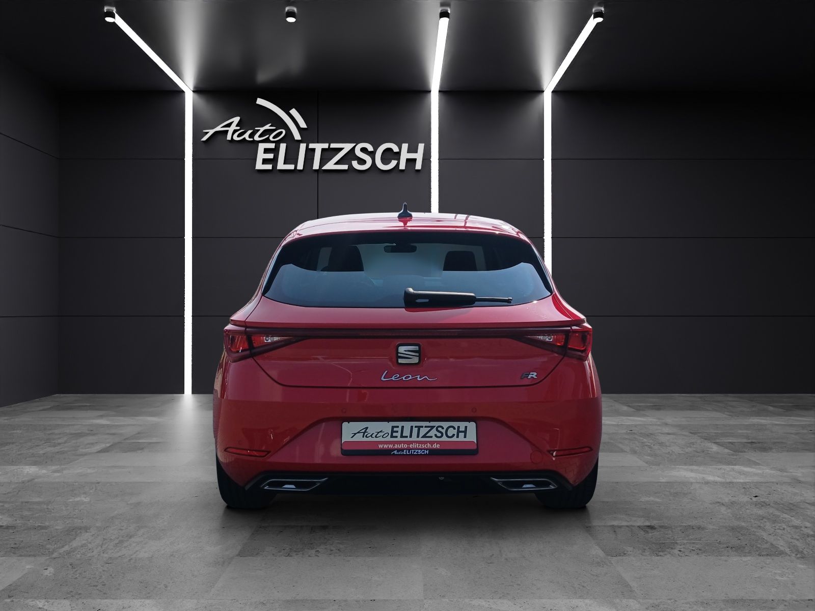 Fahrzeugabbildung SEAT Leon TSI FR-Line LED AHK GRA RFK LM