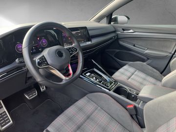 Volkswagen Golf VIII 2.0 TSI DSG GTI LED-PLUS NAVI ACC CAM