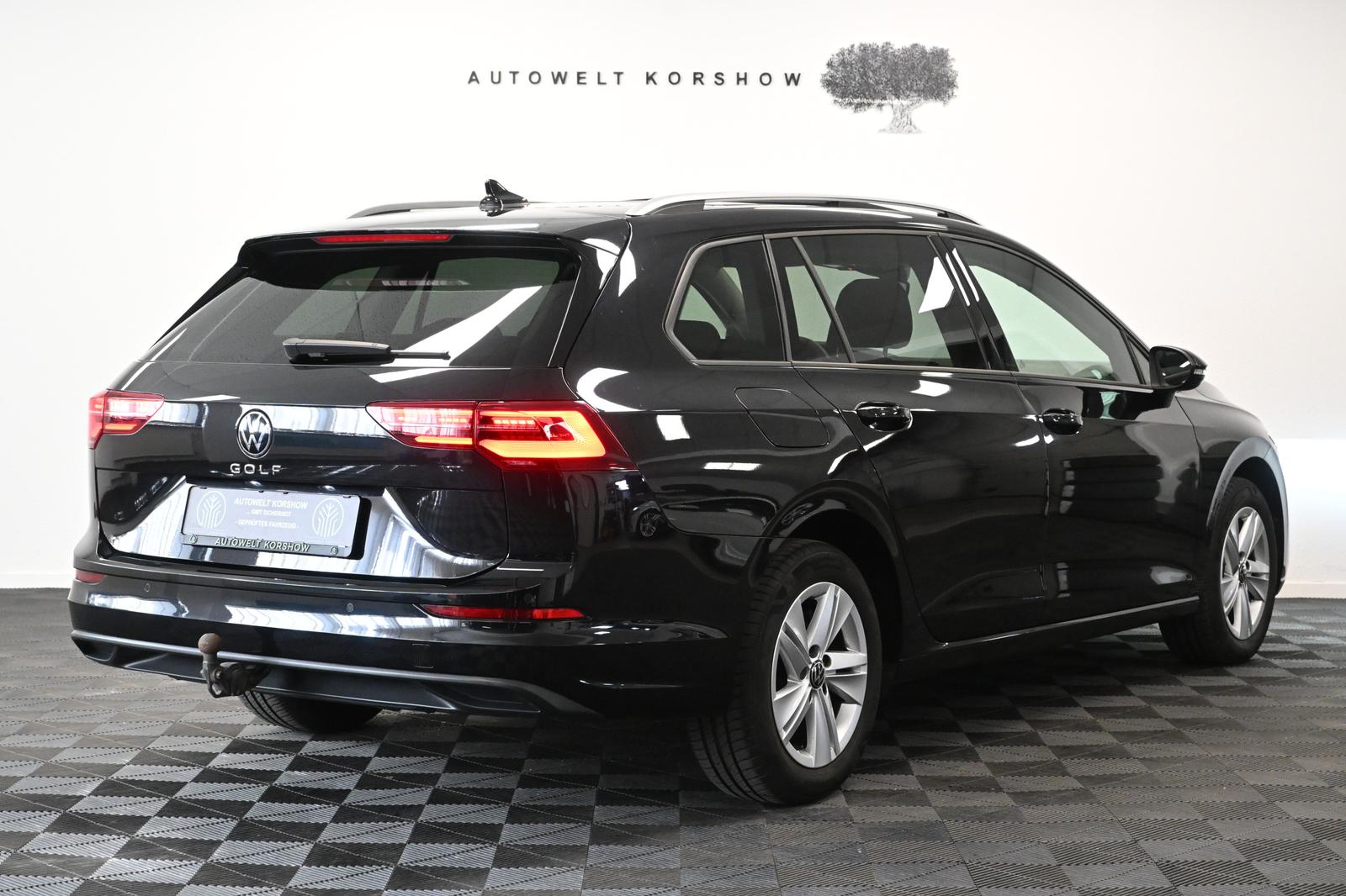 Volkswagen Golf VIII *IQ-LIGHT *HUD *PANO *AHK *ACC*CARPLAY, миниатюра 7