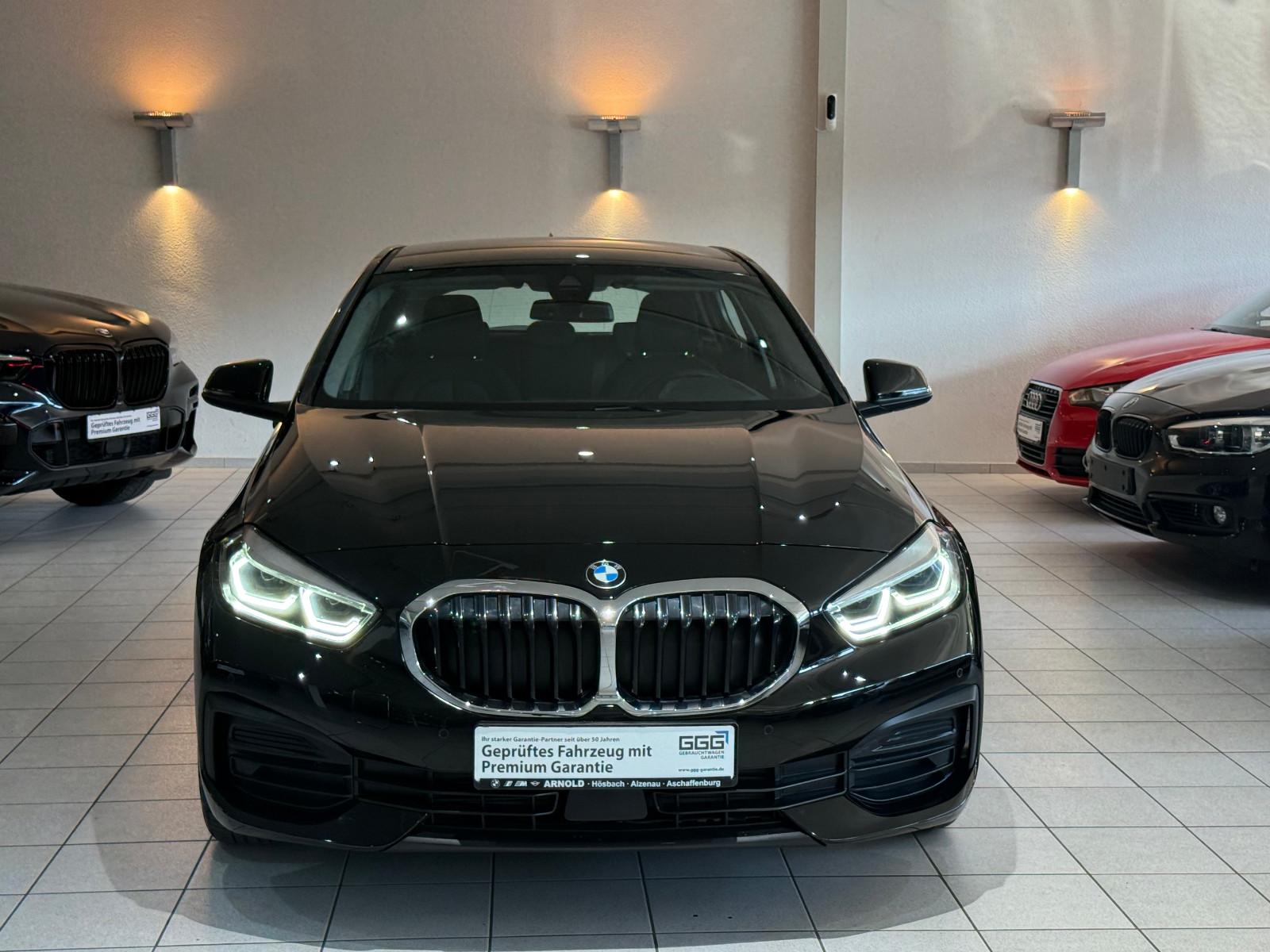BMW 118 i Advantage *Navi*Led*Kamera*AppleCarp*Auto