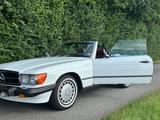 Mercedes-Benz SL 560 - weiße Mercedes-Benz SL 560