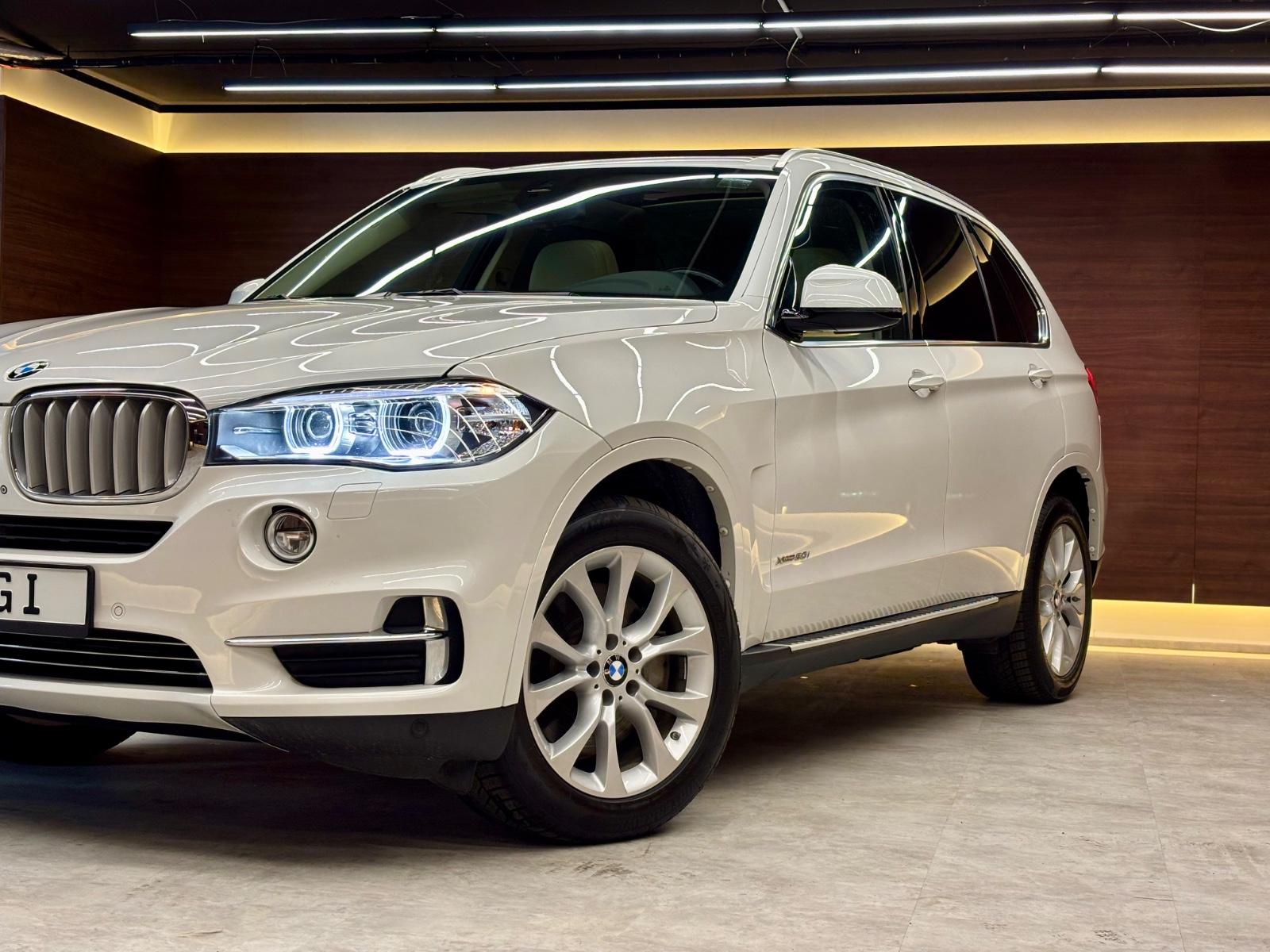 BMW X5 50i 4.4 V8 xDrive/Pano/360/Hi-Fi/TotW/PDC/R19